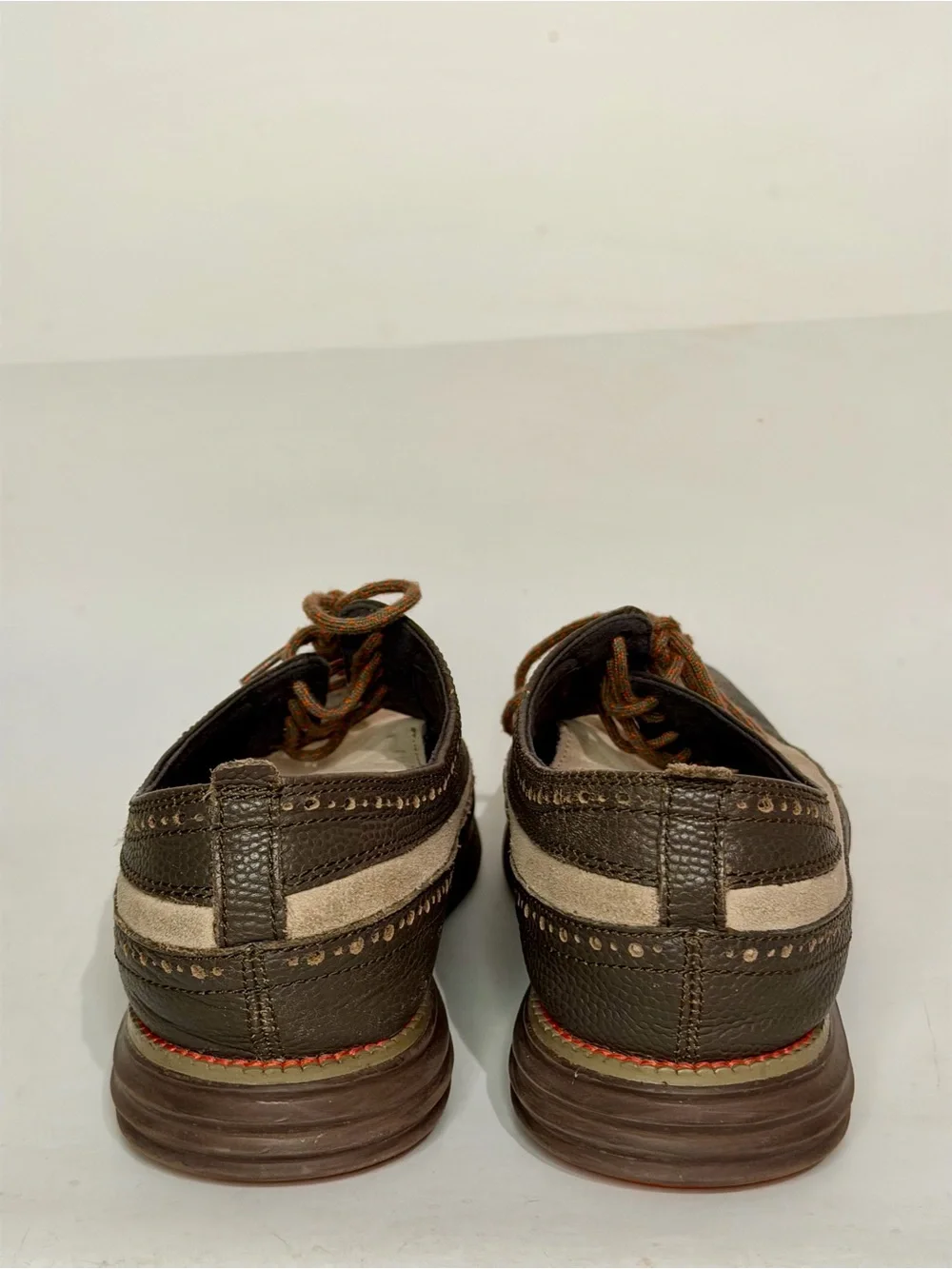 COLE HAAN Men’s 9.5 OriginalGrand Short Wingtip Oxford Men's Brown Dress Shoes